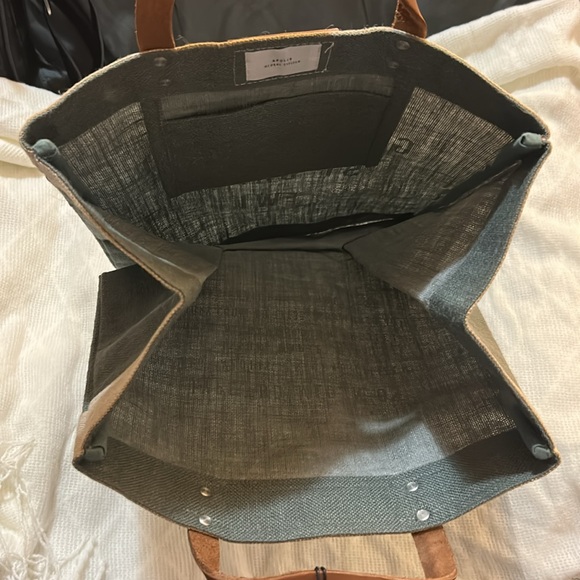 Large tote - Picture 7 of 8